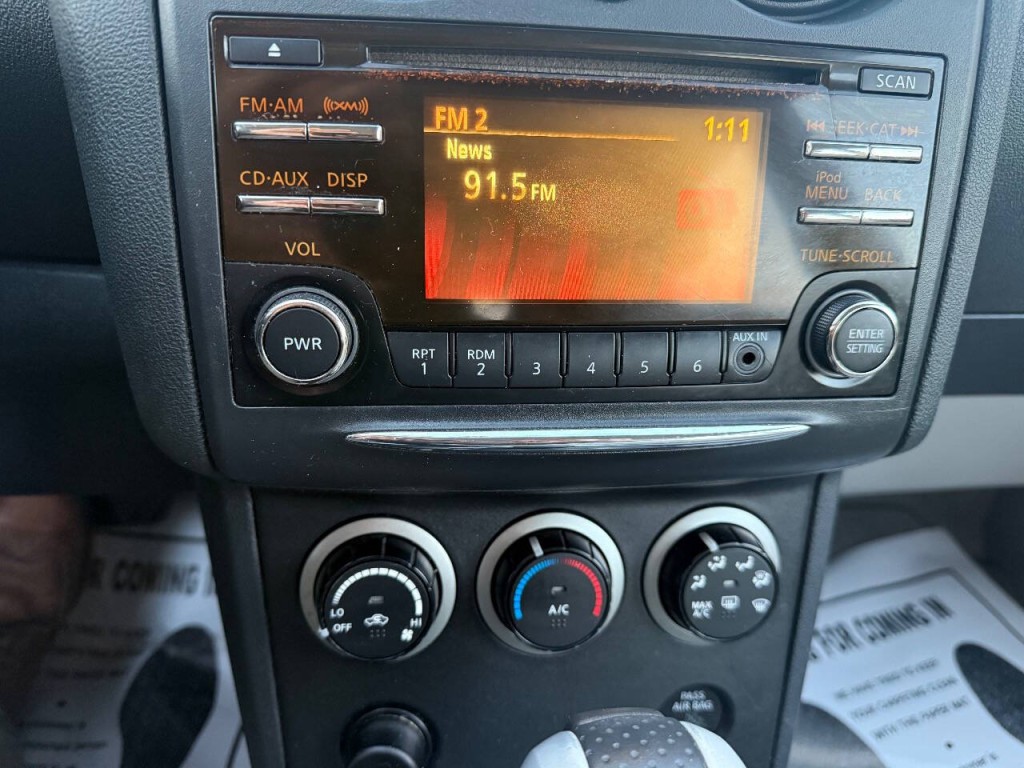 2015 Nissan Rogue Image 19