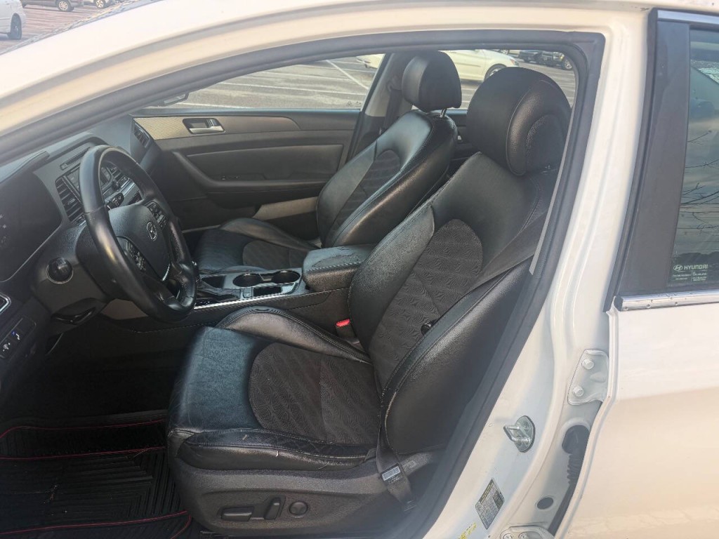 2015 Hyundai Sonata Image 9