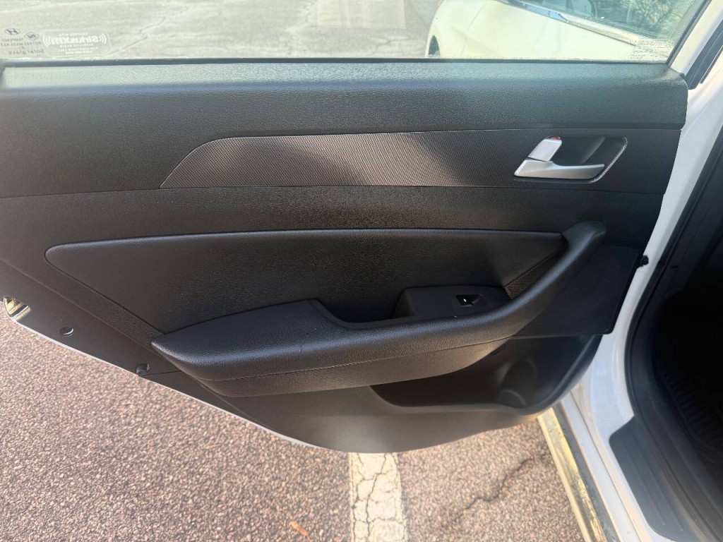 2015 Hyundai Sonata Image 10