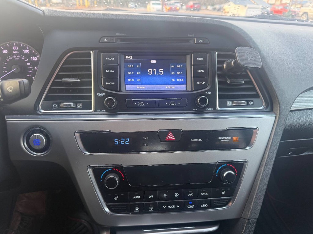 2015 Hyundai Sonata Image 14