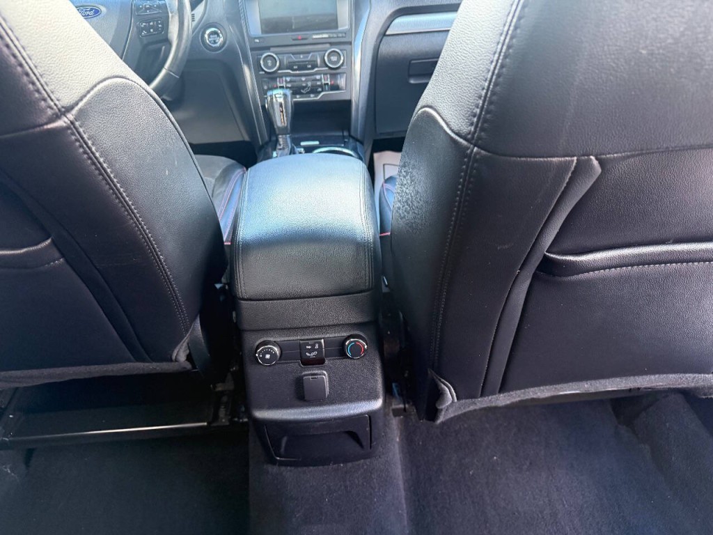 2018 Ford Explorer Image 17