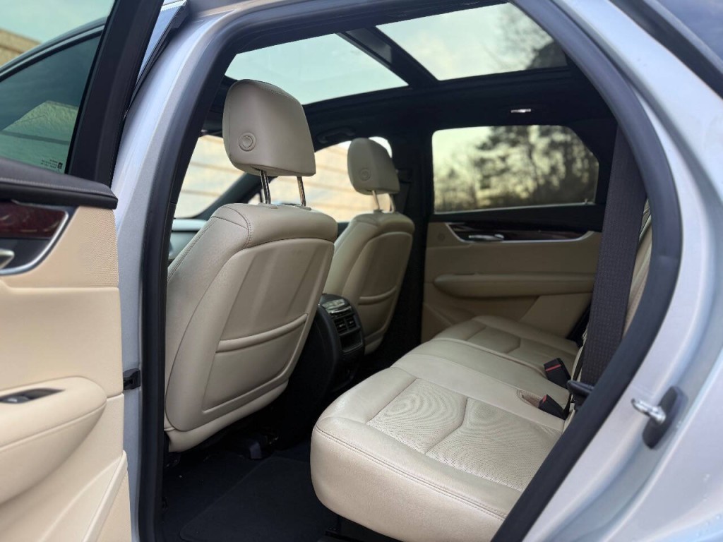 2019 Cadillac XT5 Image 14