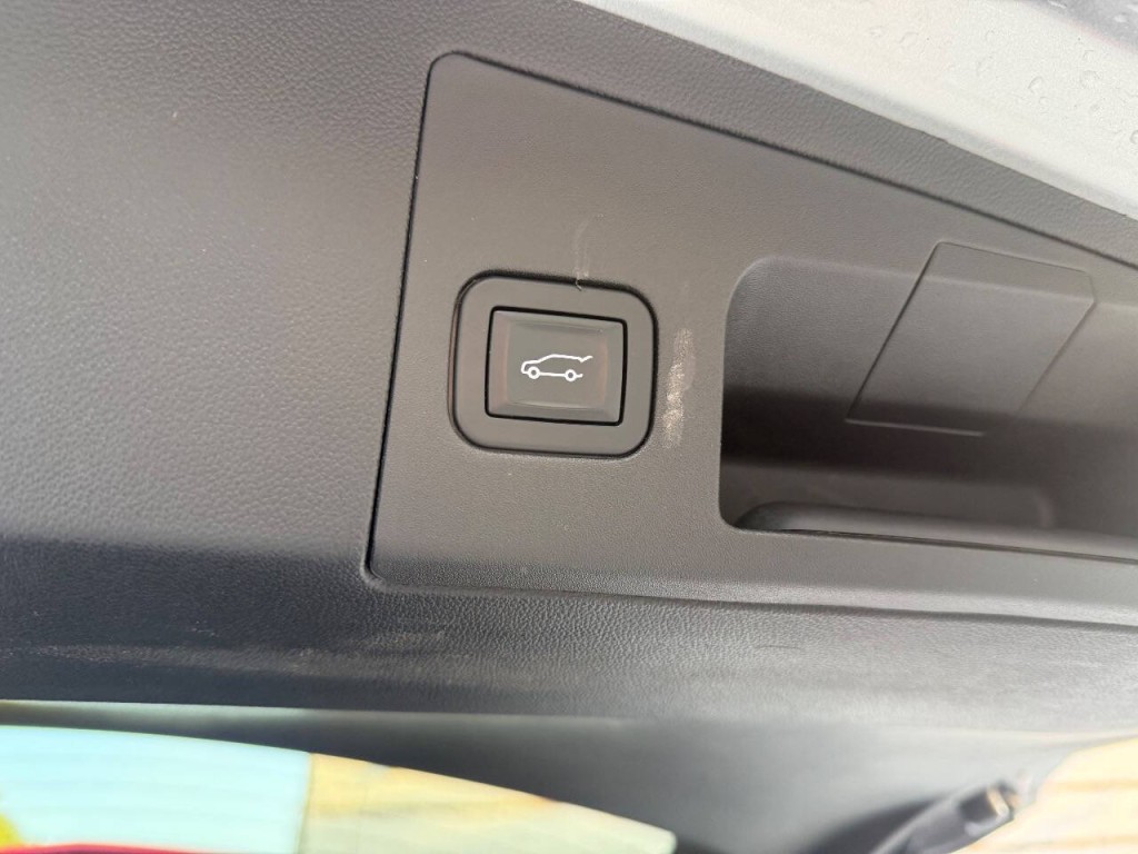 2019 Cadillac XT5 Image 16