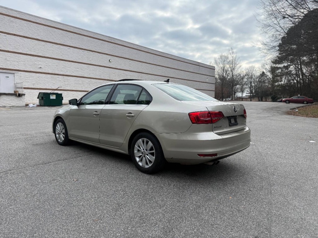 2015 Volkswagen Jetta Image 5