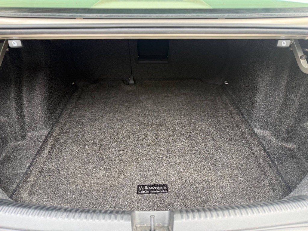 2015 Volkswagen Jetta Image 13