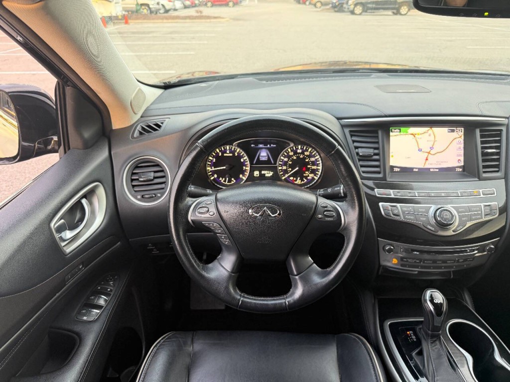 2017 INFINITI QX60 Image 12