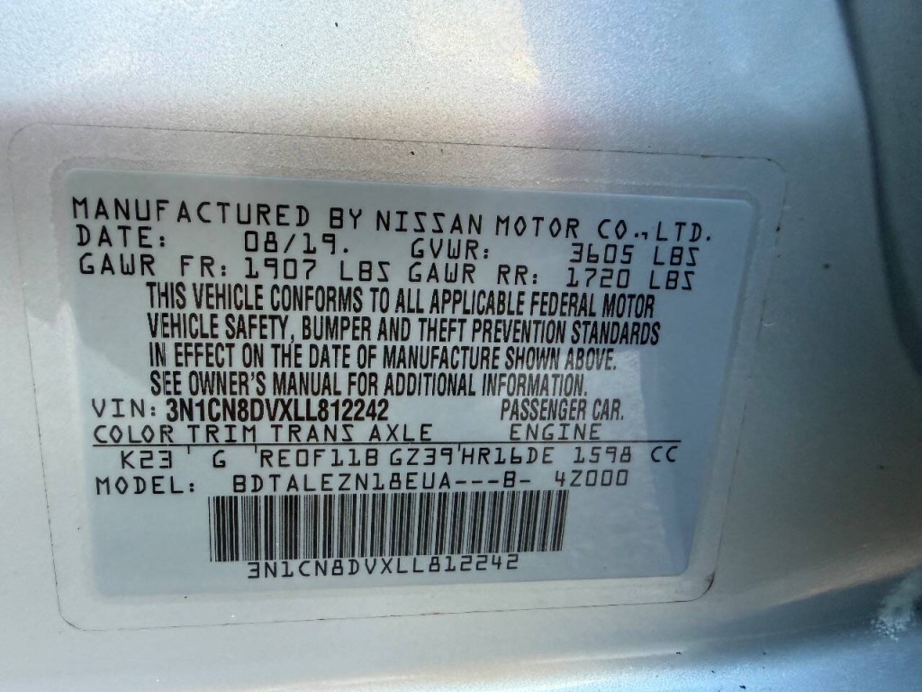 2020 Nissan Versa Image 18