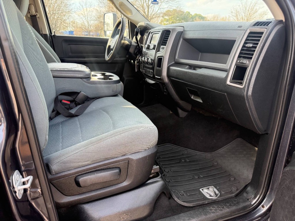 2018 RAM 2500 Image 13