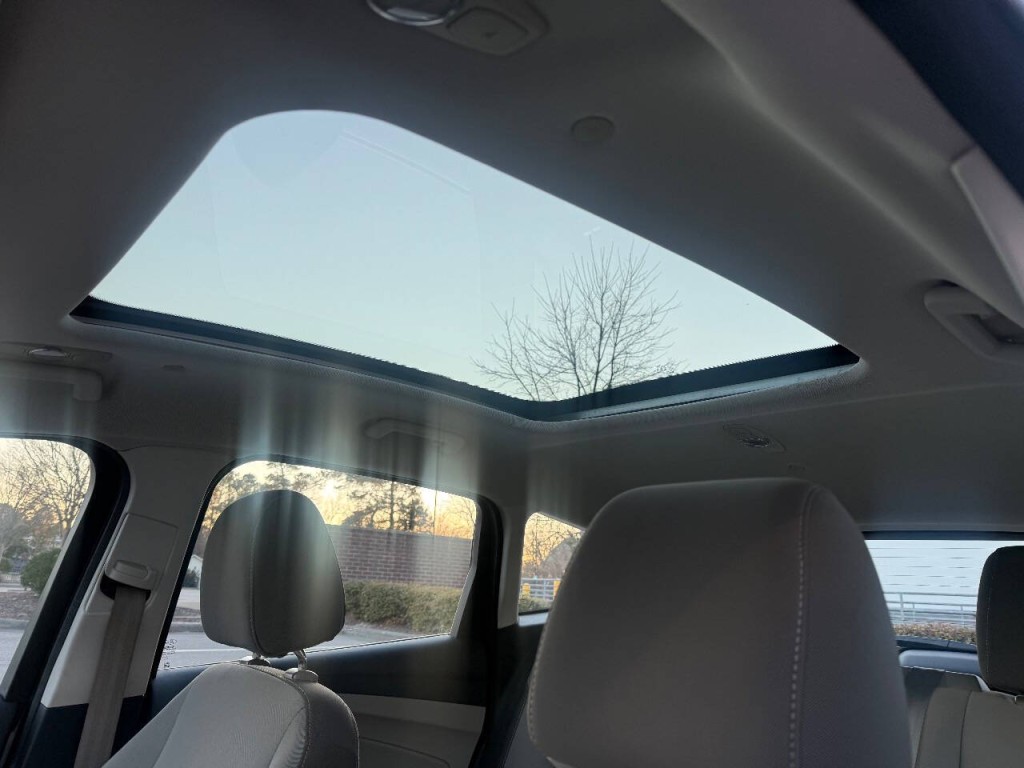 2013 Ford C-Max Image 15