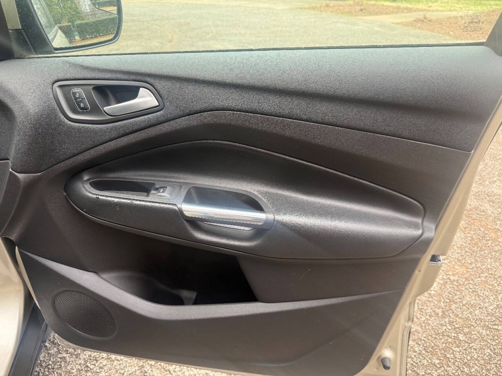 2018 Ford Escape Image 15