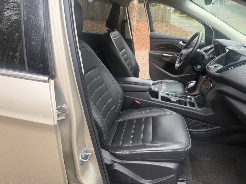 2018 Ford Escape Image 16