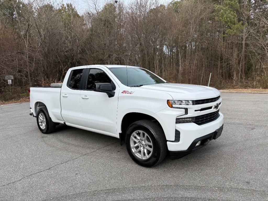 2019 Chevrolet Silverado 1500 Image 2