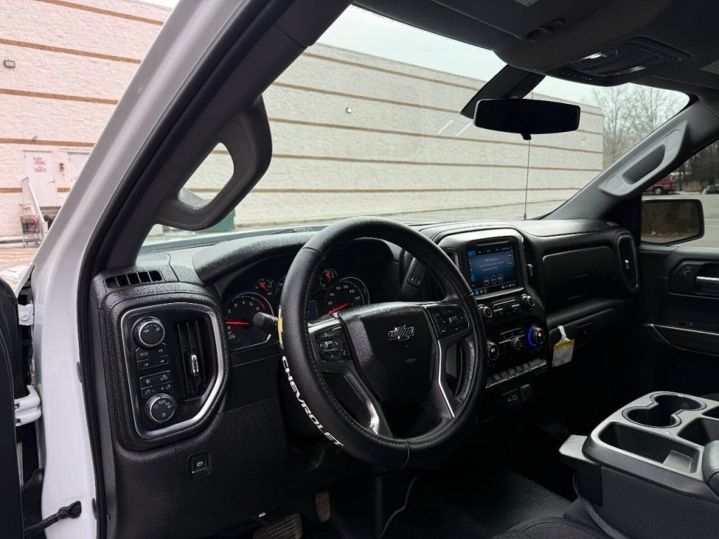 2019 Chevrolet Silverado 1500 Image 9
