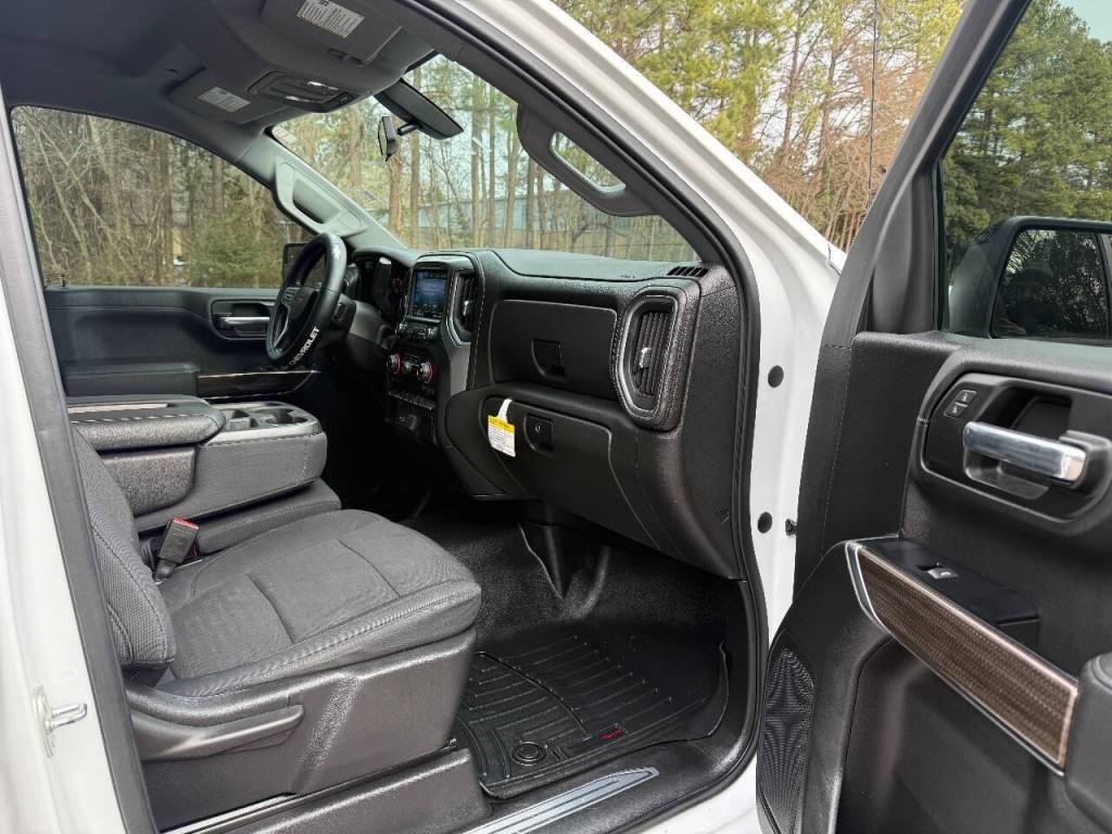 2019 Chevrolet Silverado 1500 Image 10