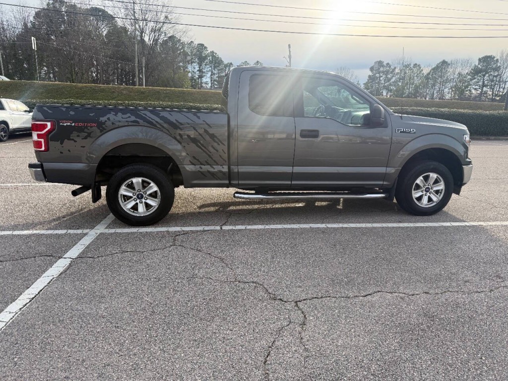 2018 Ford F-150 Image 3