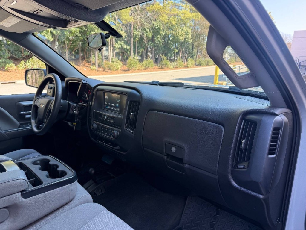 2017 Chevrolet Silverado 1500 Image 12