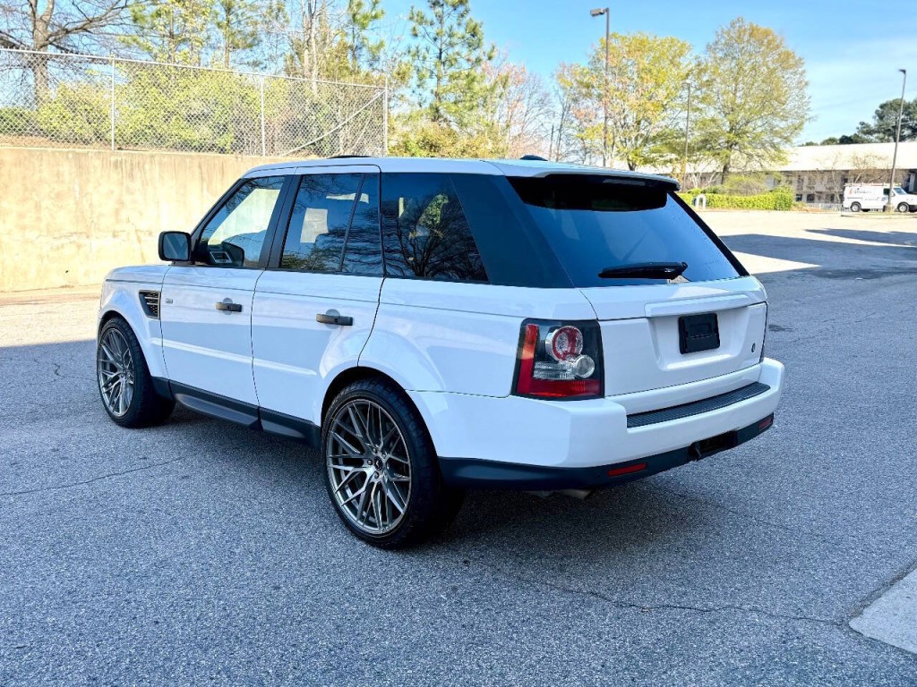2011 Land Rover Range Rover Sport Image 3