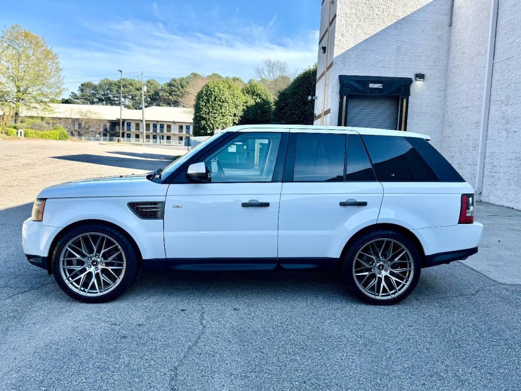 2011 Land Rover Range Rover Sport Image 5