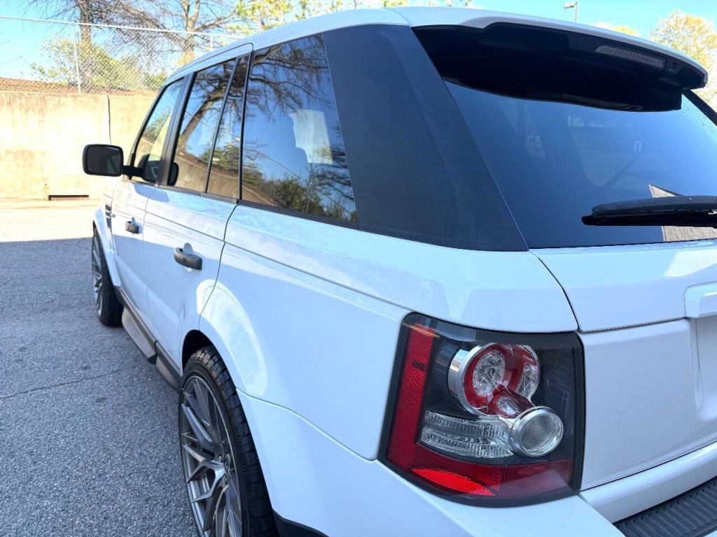 2011 Land Rover Range Rover Sport Image 10