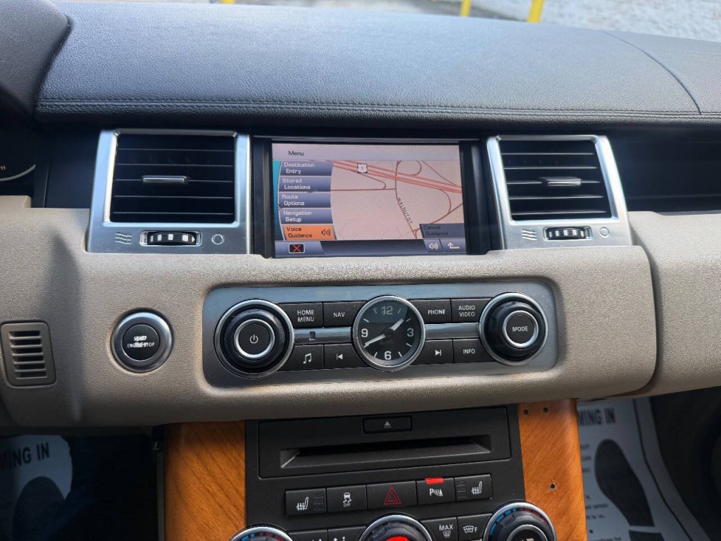 2011 Land Rover Range Rover Sport Image 19