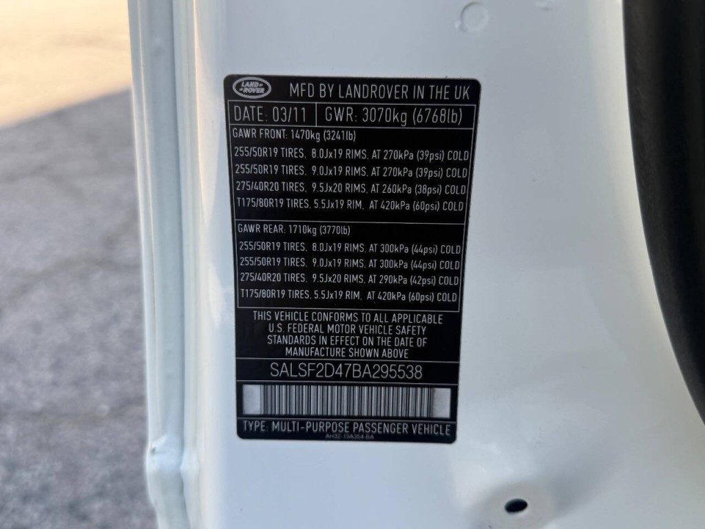 2011 Land Rover Range Rover Sport Image 24