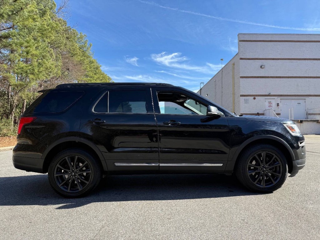 2018 Ford Explorer Image 5