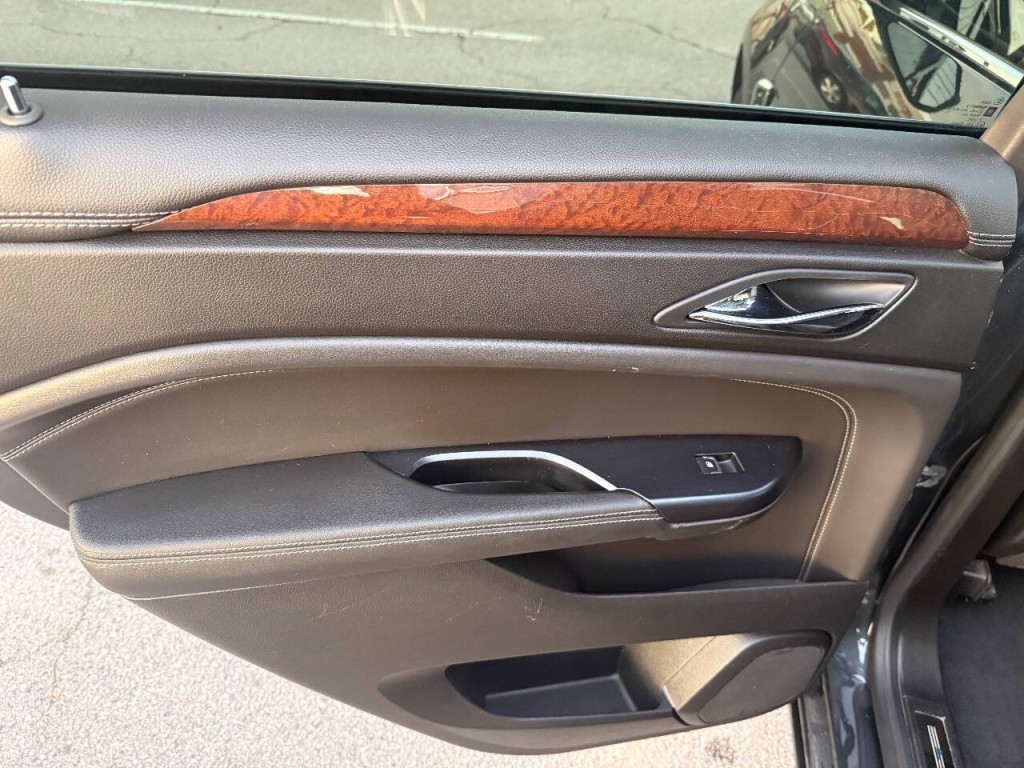 2016 Cadillac SRX Image 15