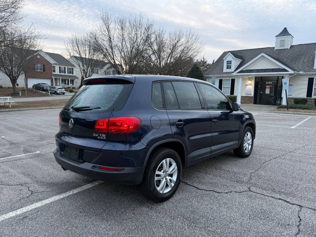 2013 Volkswagen Tiguan Image 4