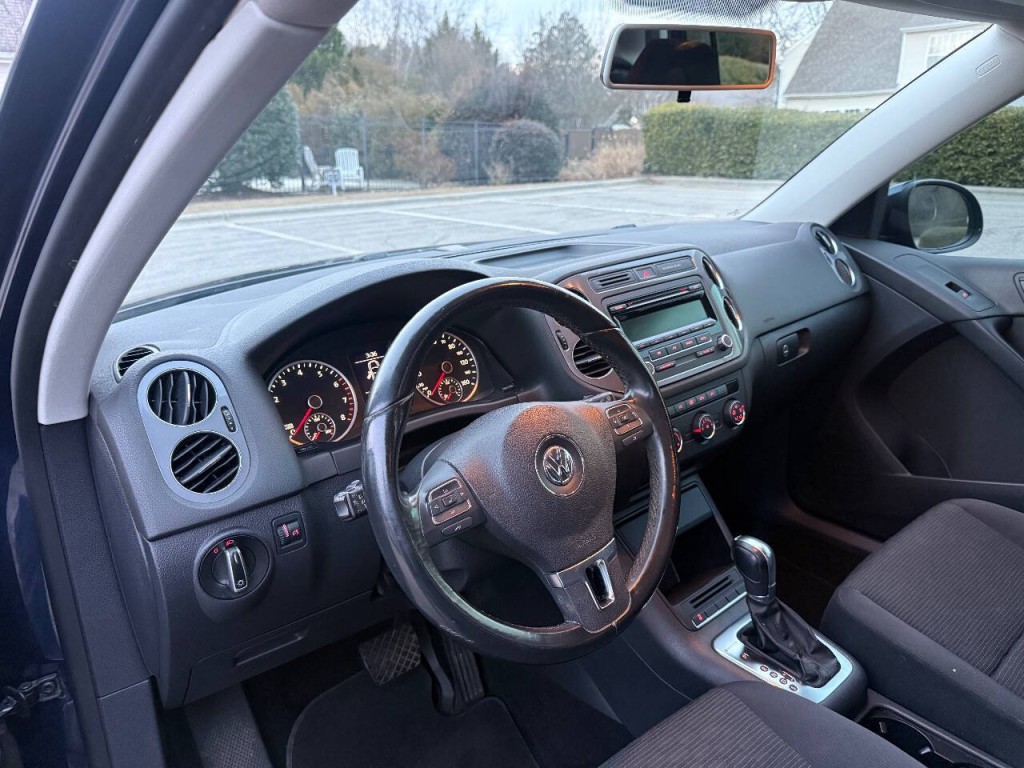 2013 Volkswagen Tiguan Image 10