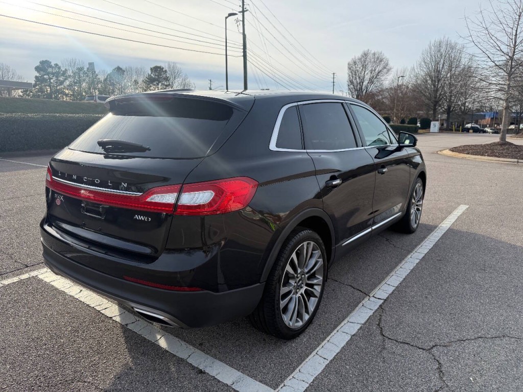 2017 Lincoln MKX Image 4