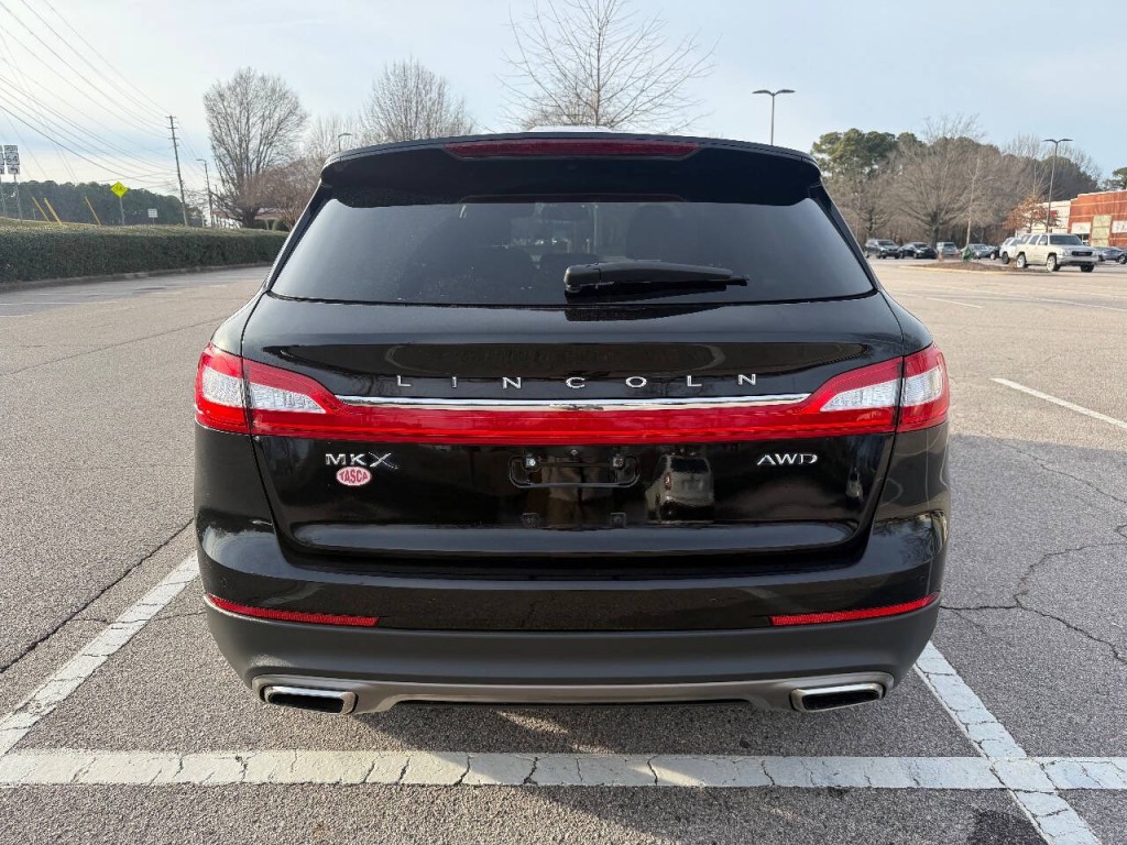 2017 Lincoln MKX Image 5