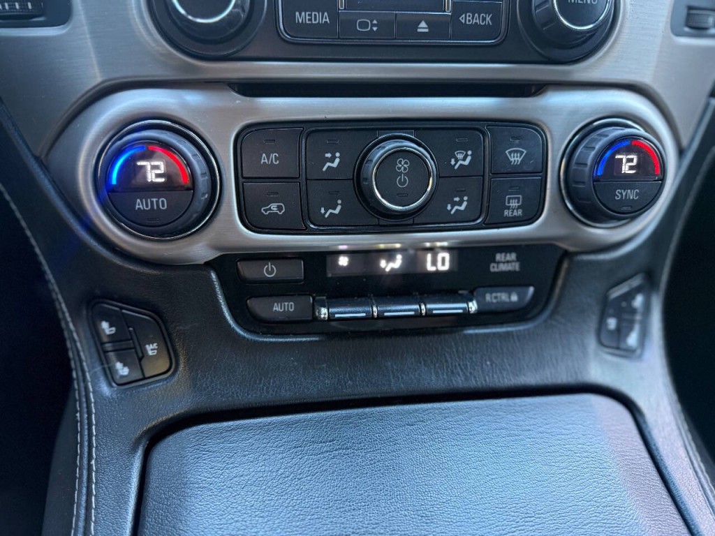 2015 GMC Yukon Image 19