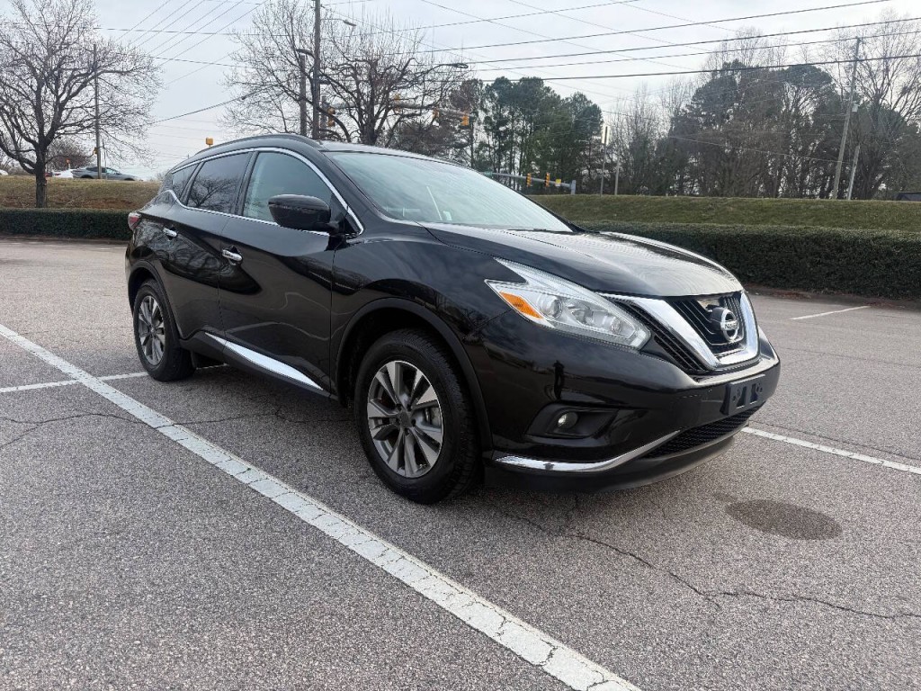 2017 Nissan Murano Image 2