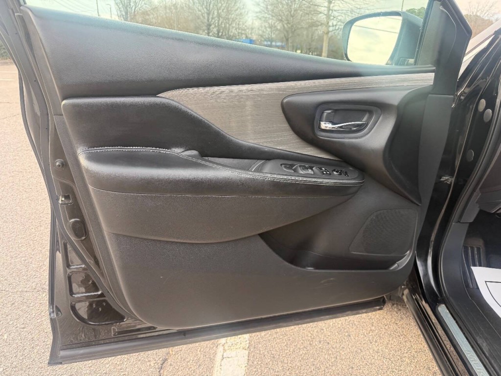 2017 Nissan Murano Image 10