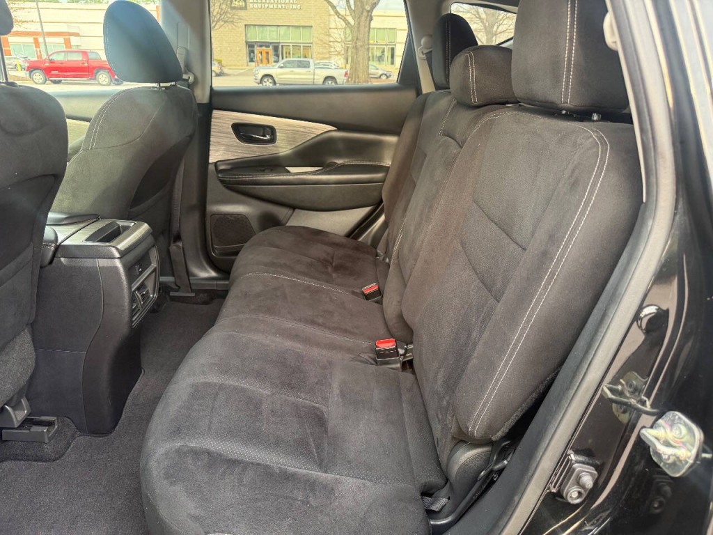 2017 Nissan Murano Image 13