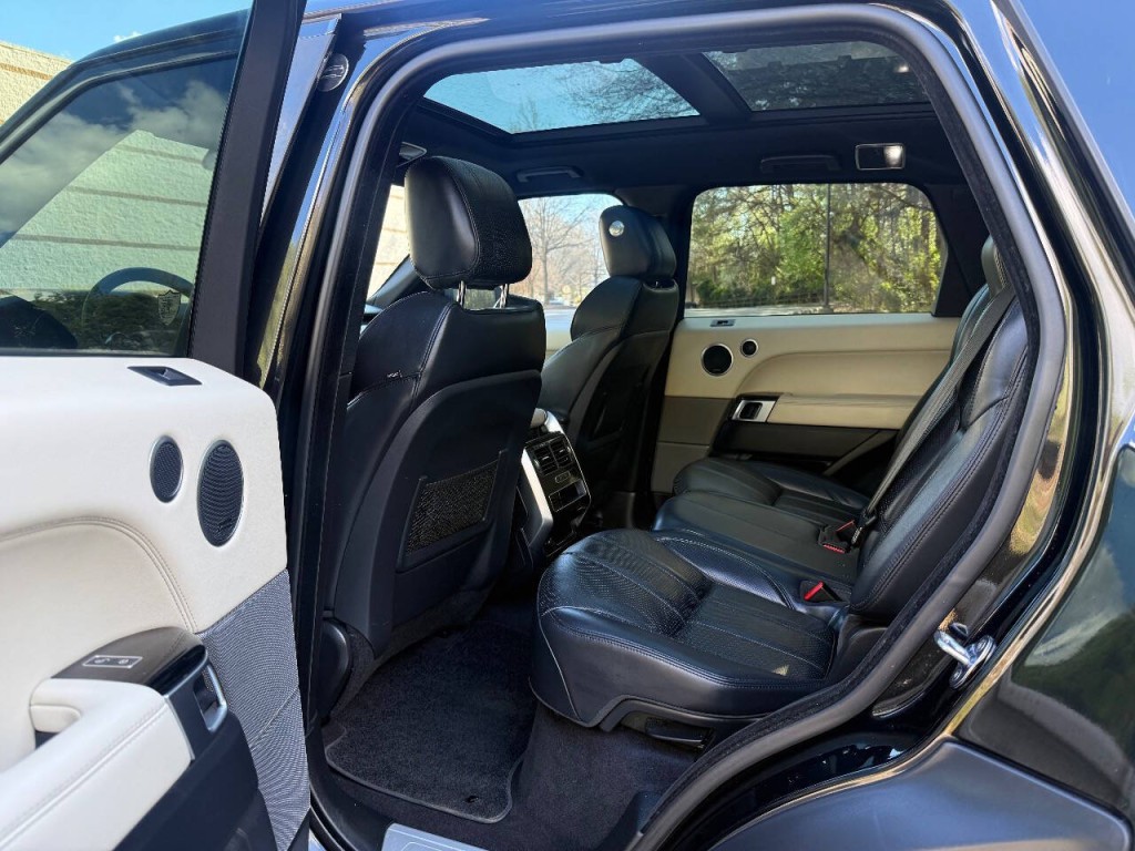 2015 Land Rover Range Rover Sport Image 14