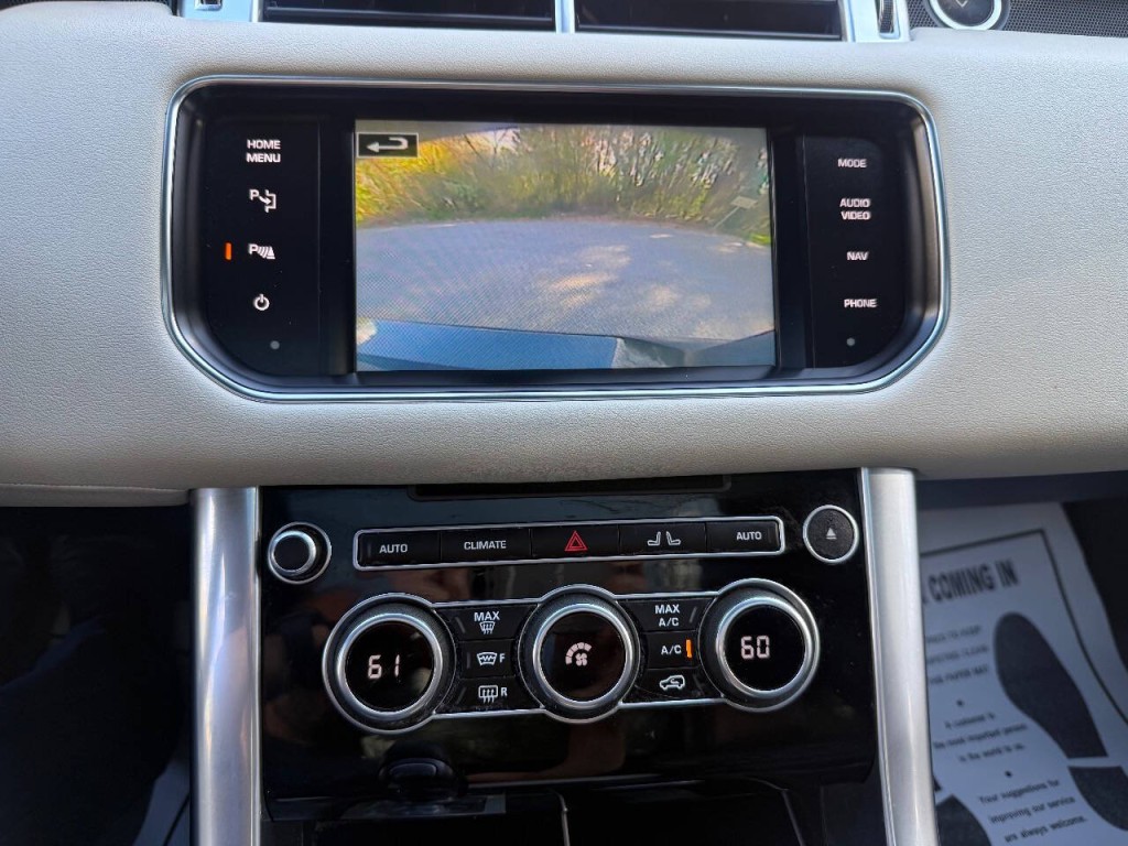 2015 Land Rover Range Rover Sport Image 20