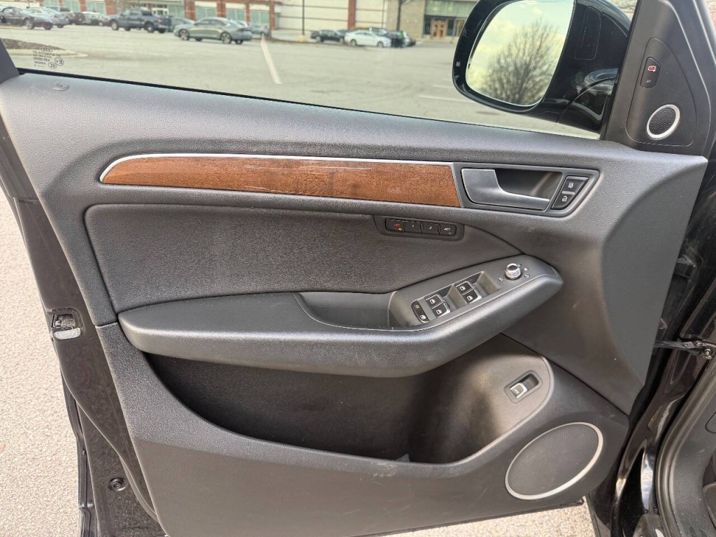 2016 Audi Q5 Image 9