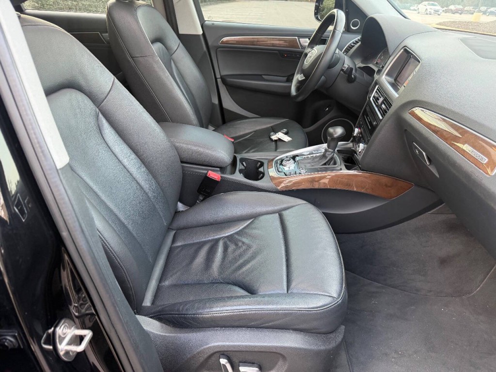 2016 Audi Q5 Image 12