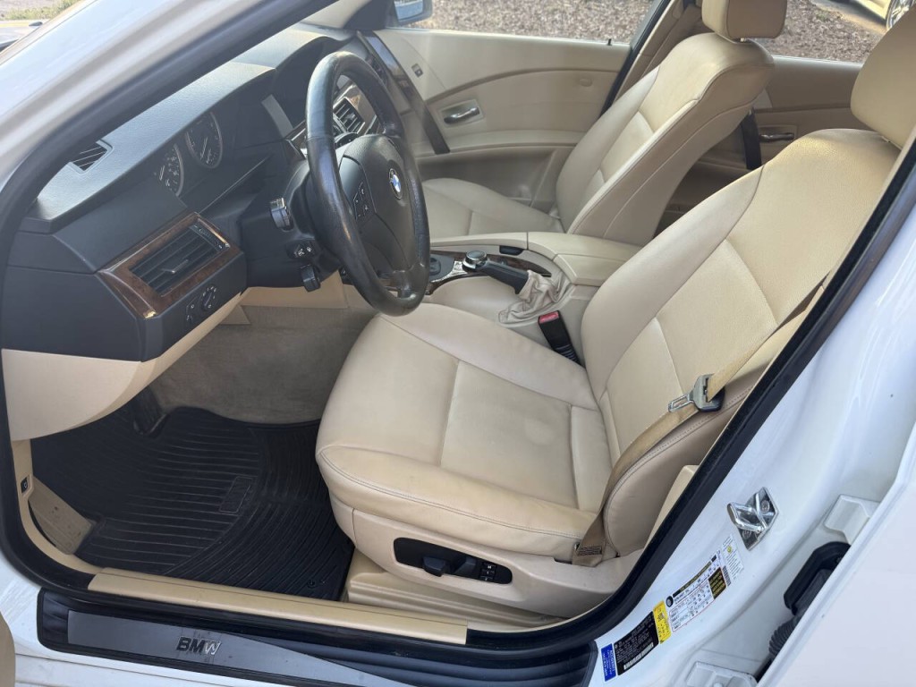 2007 BMW 5 Series Image 10