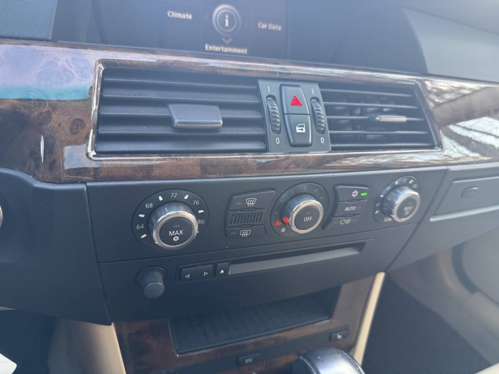 2007 BMW 5 Series Image 20