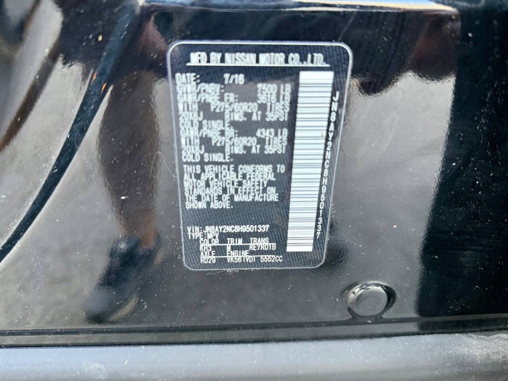 2017 Nissan Armada Image 21