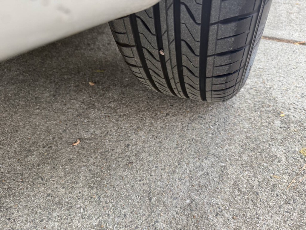 2005 Chrysler Sebring Image 22