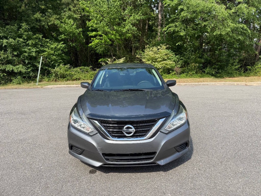 2018 Nissan Altima Image 6
