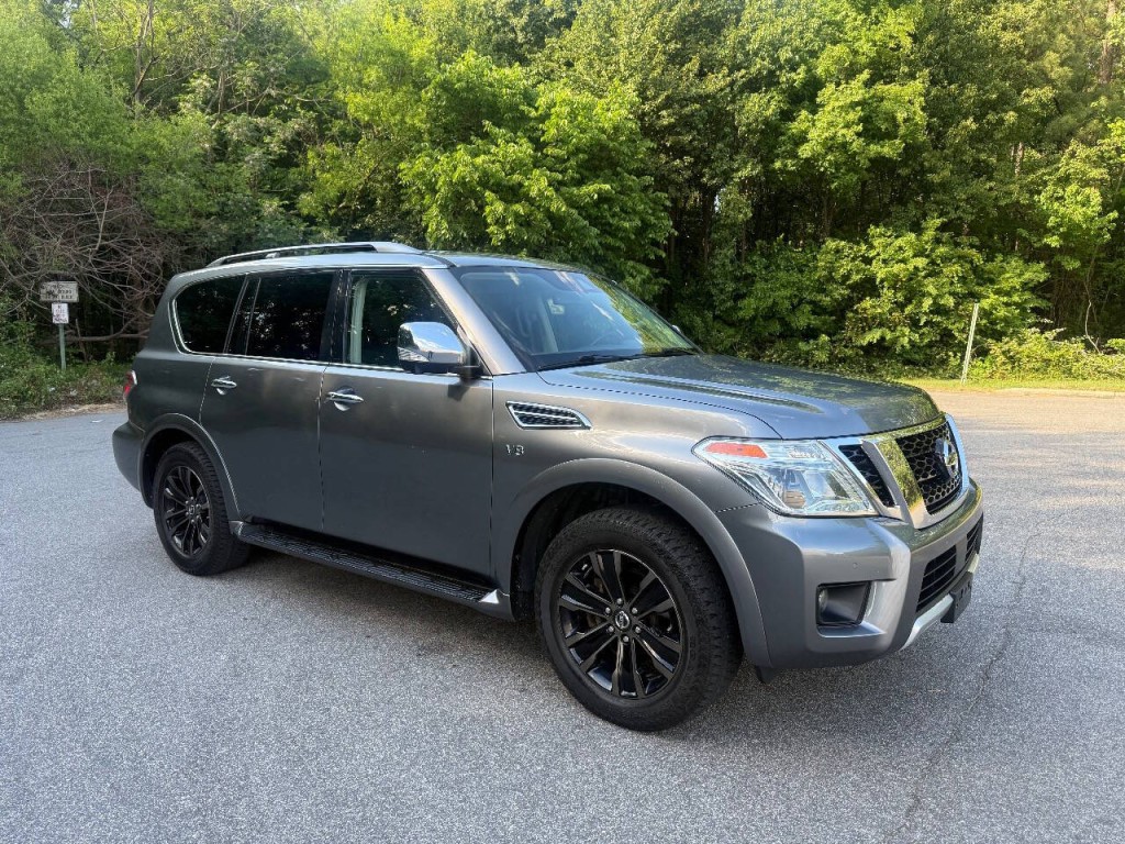 2018 Nissan Armada Image 1