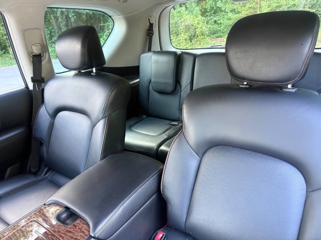 2018 Nissan Armada Image 14