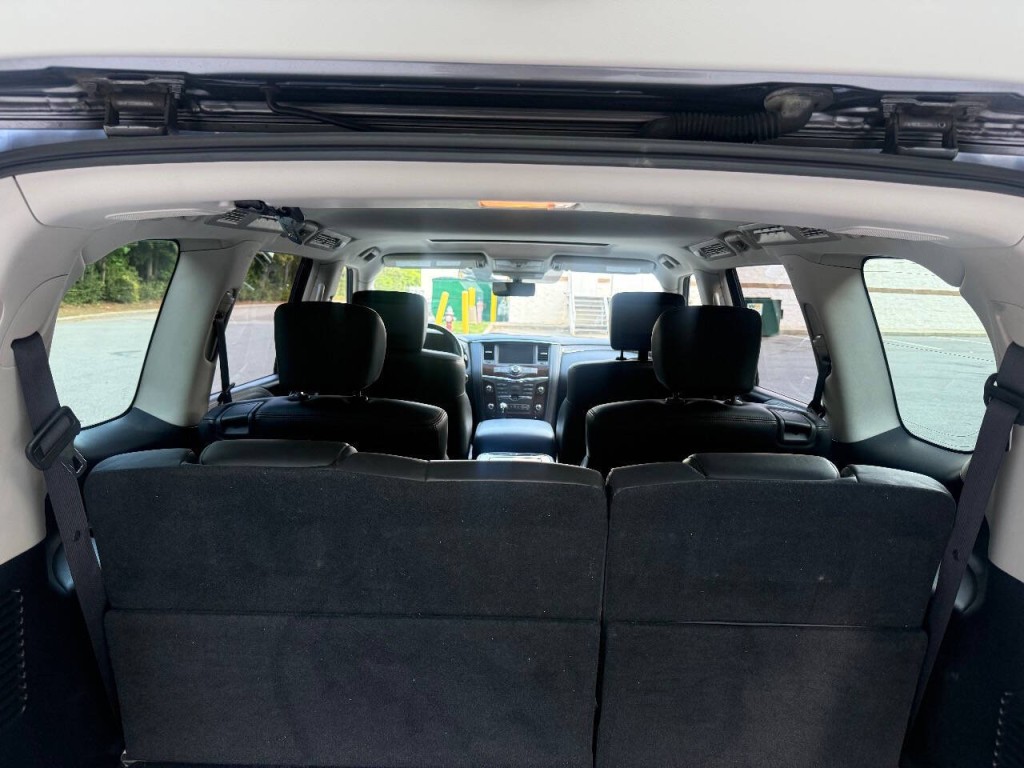 2018 Nissan Armada Image 15