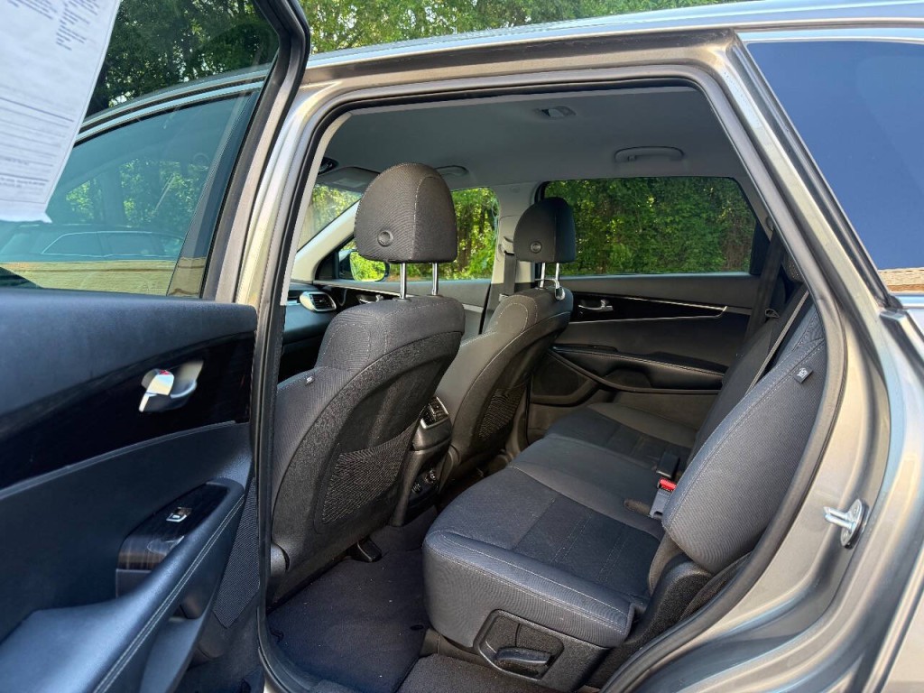 2019 Kia Sorento Image 13