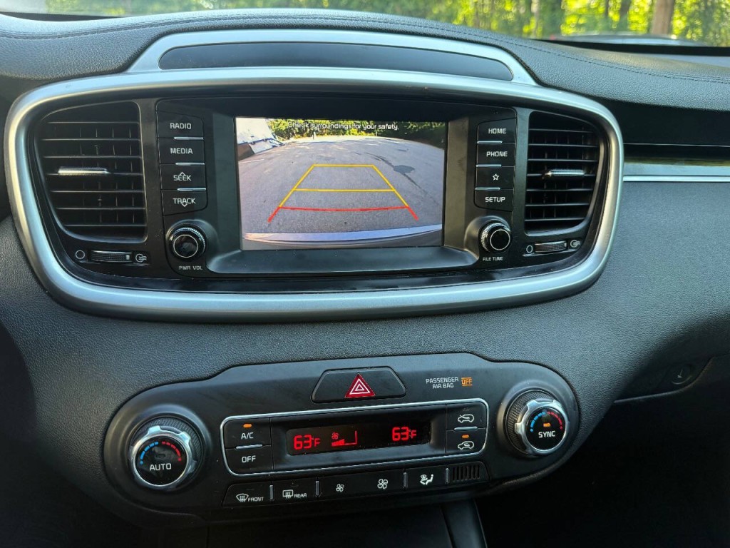 2019 Kia Sorento Image 17