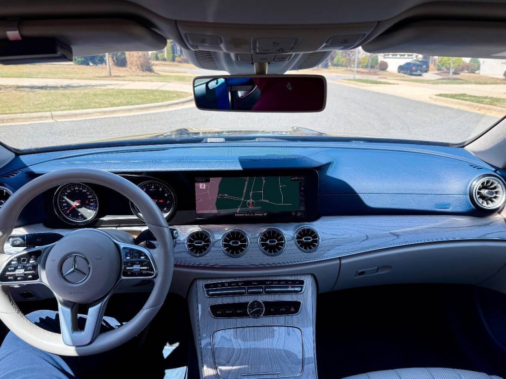 2019 Mercedes-Benz E-Class Image 18
